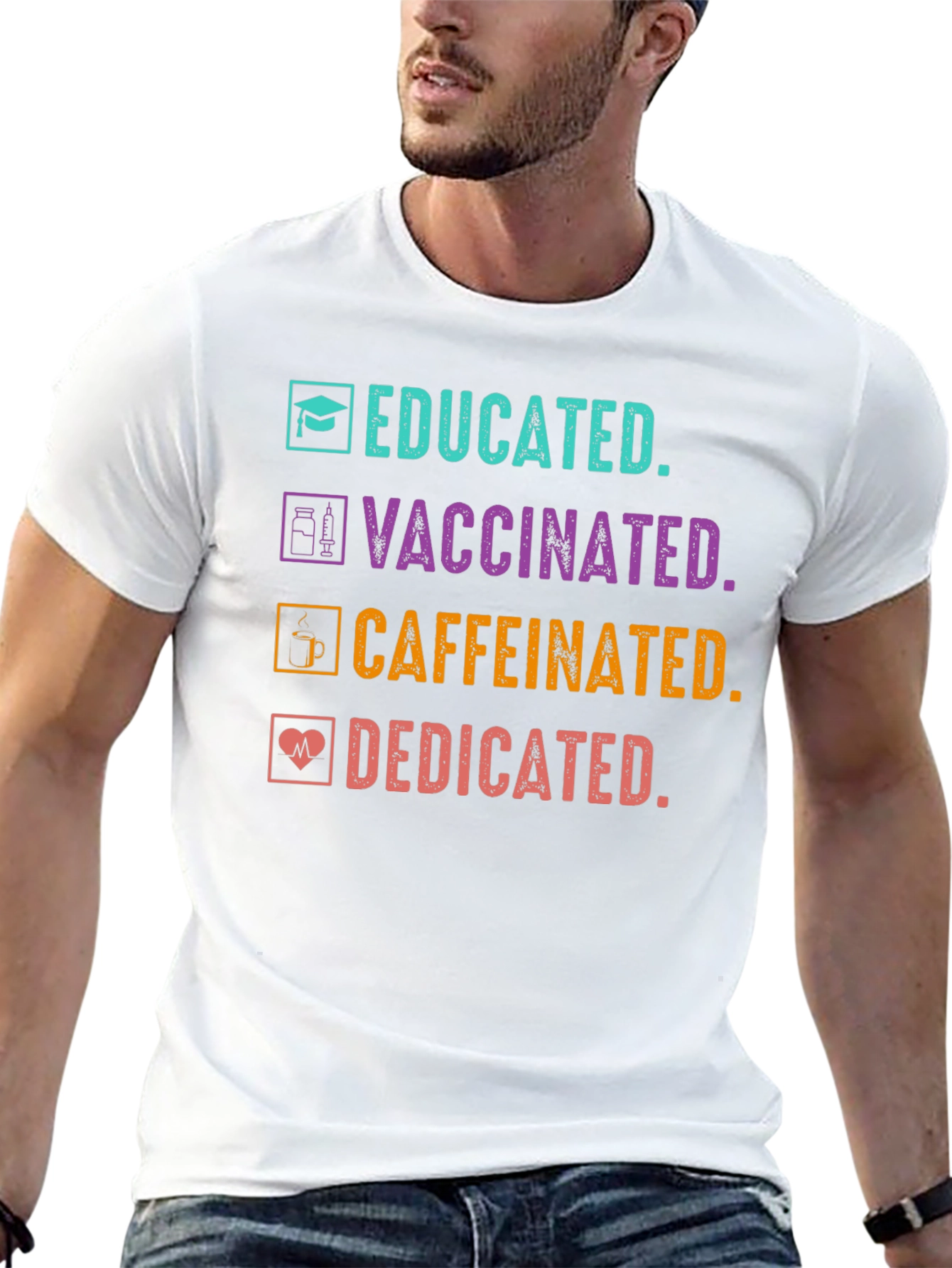 Camiseta Educada Vacunada Con Cafeína y Dedicada