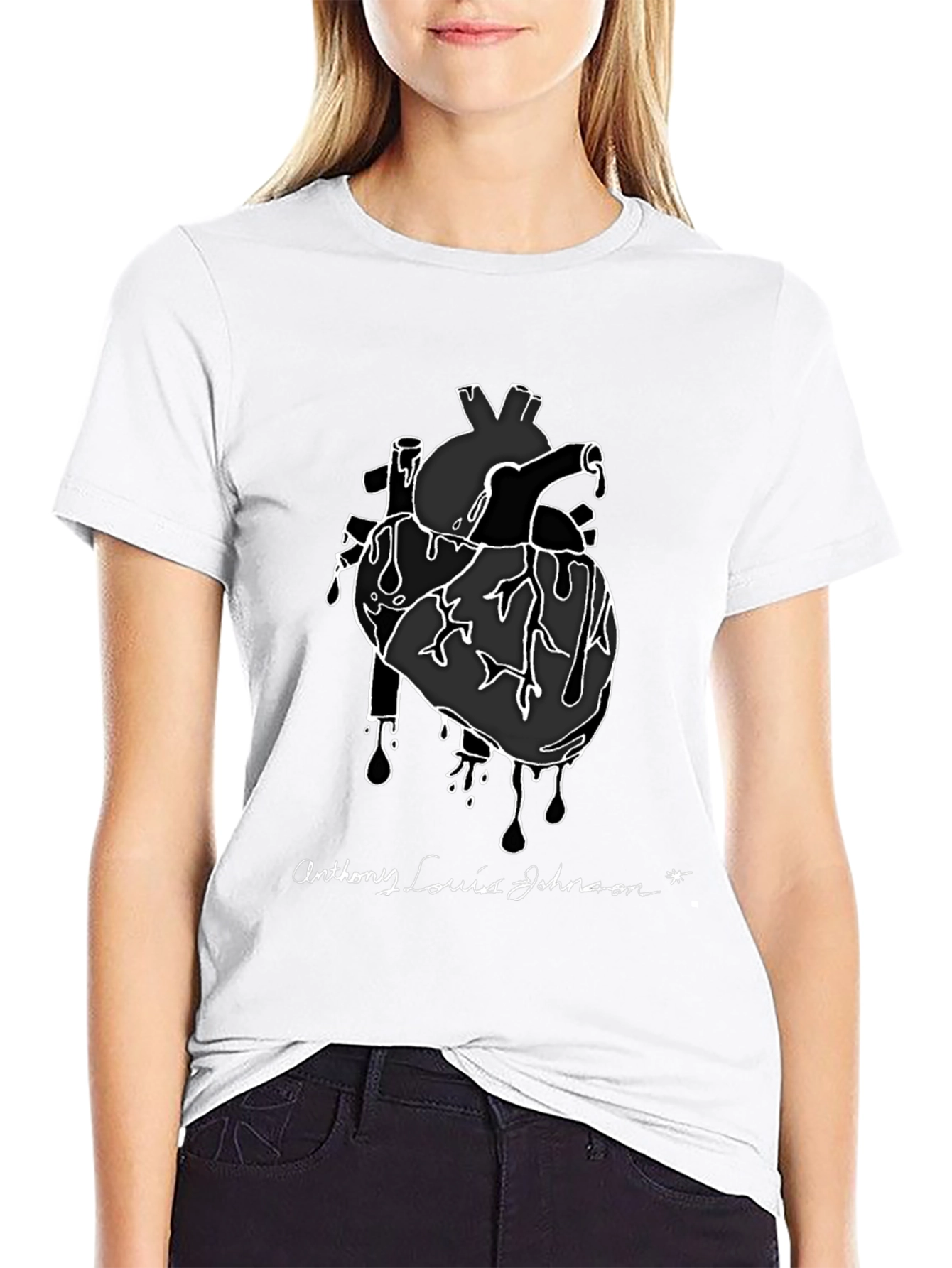 Camiseta Negra Corazón Anatómico