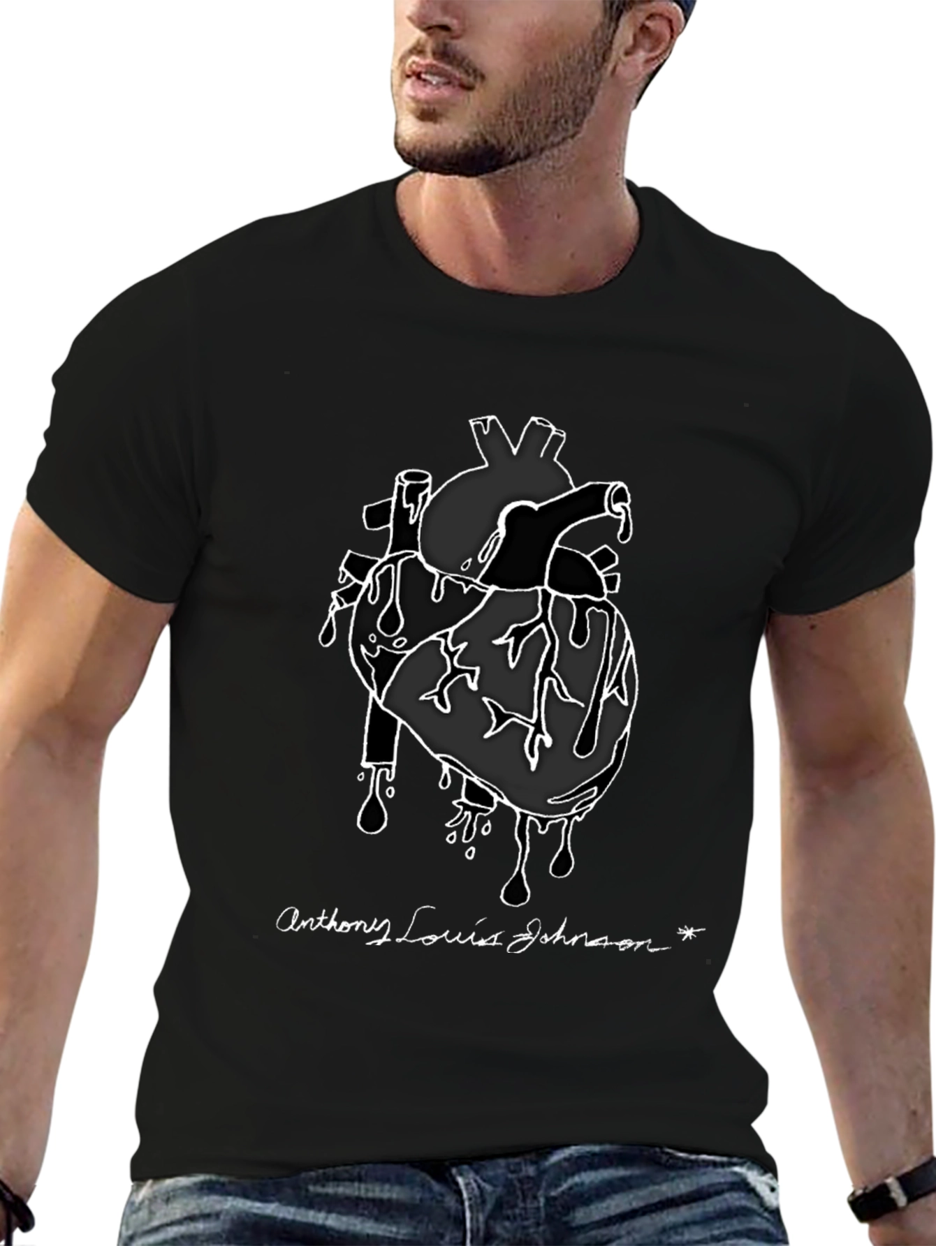 Camiseta Negra Corazón Anatómico