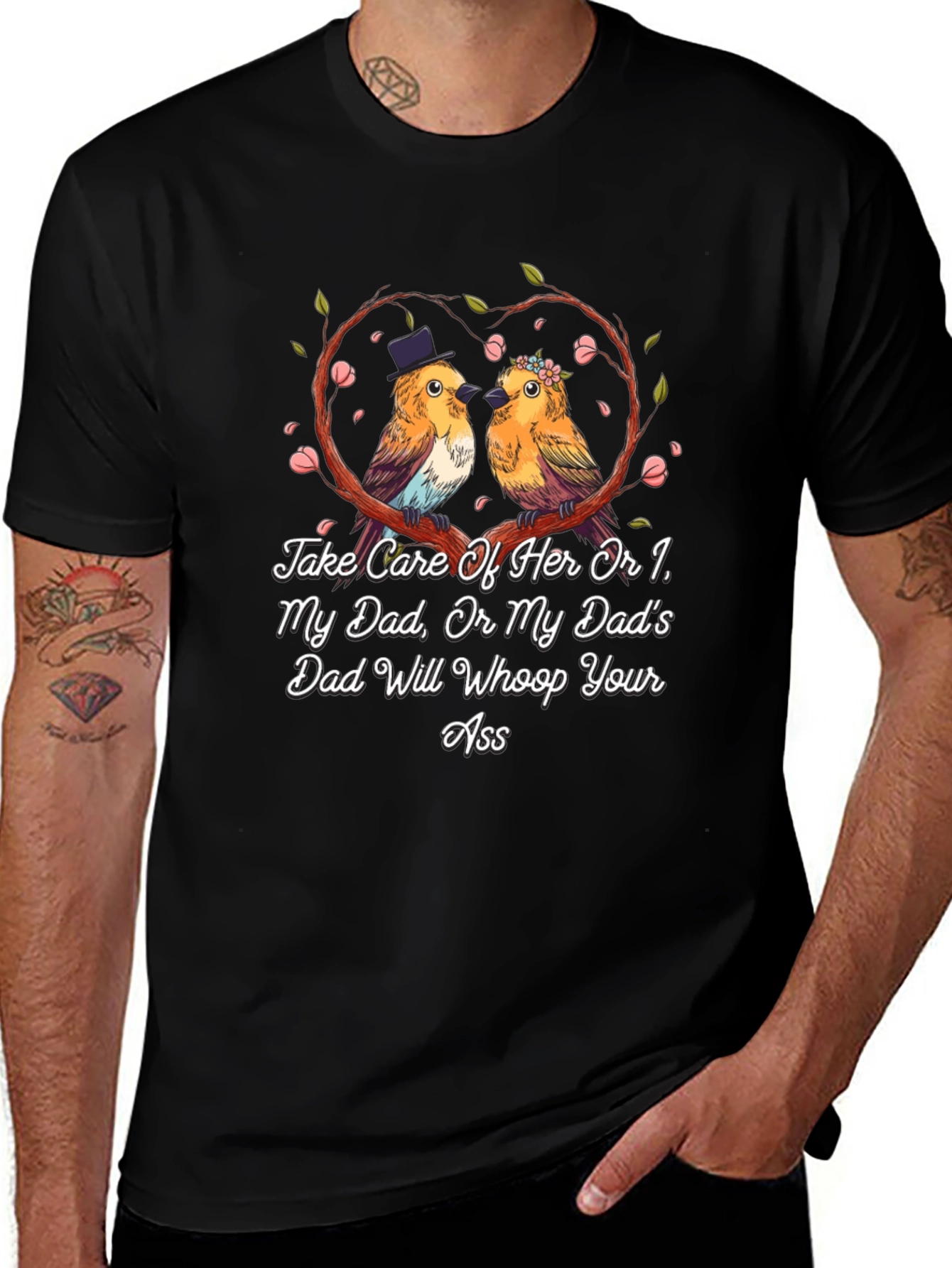 Camiseta Negra con Diseño de Pájaros Enamorados
