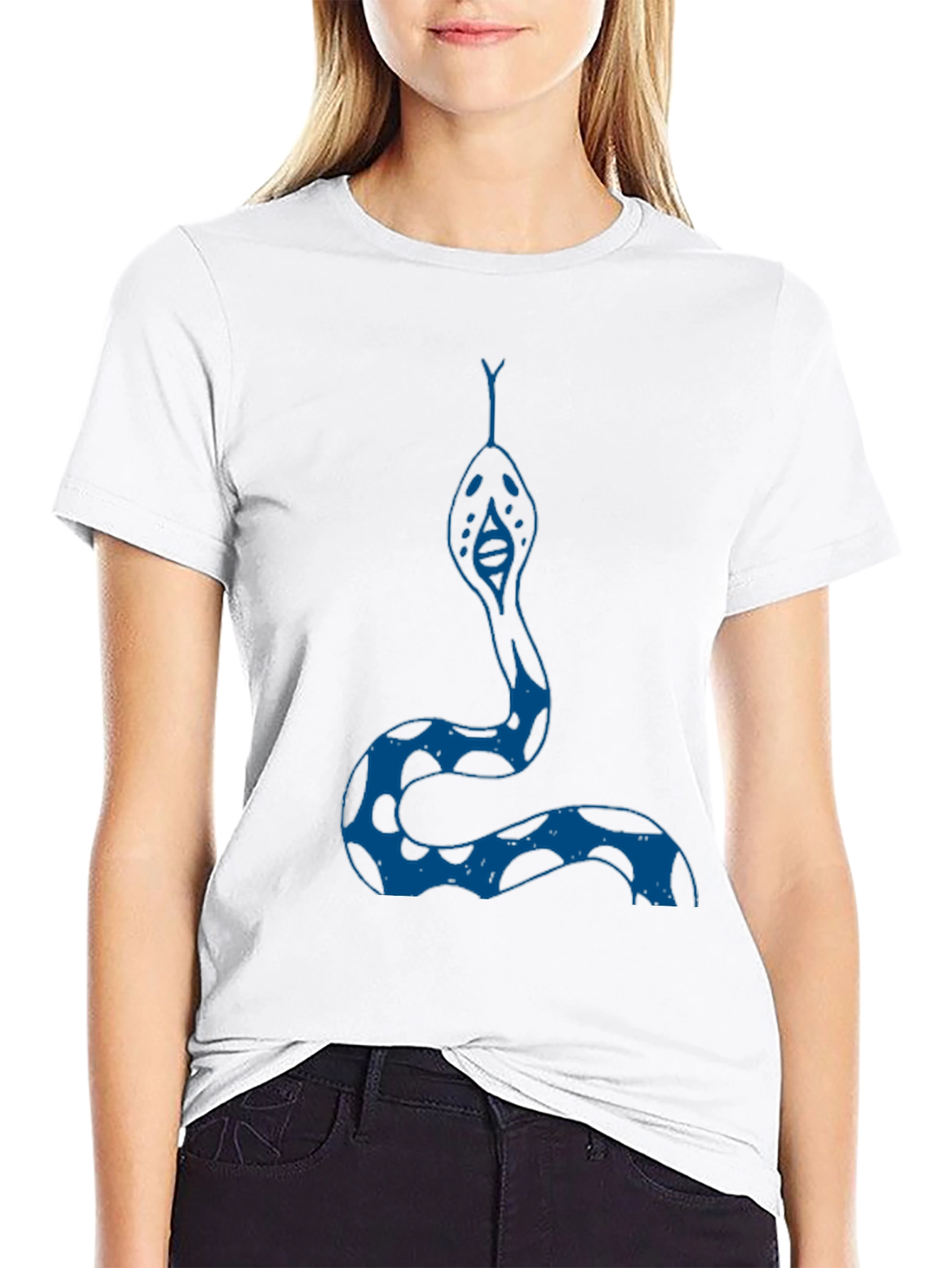 Camiseta Negra con Diseño de Serpiente Azul