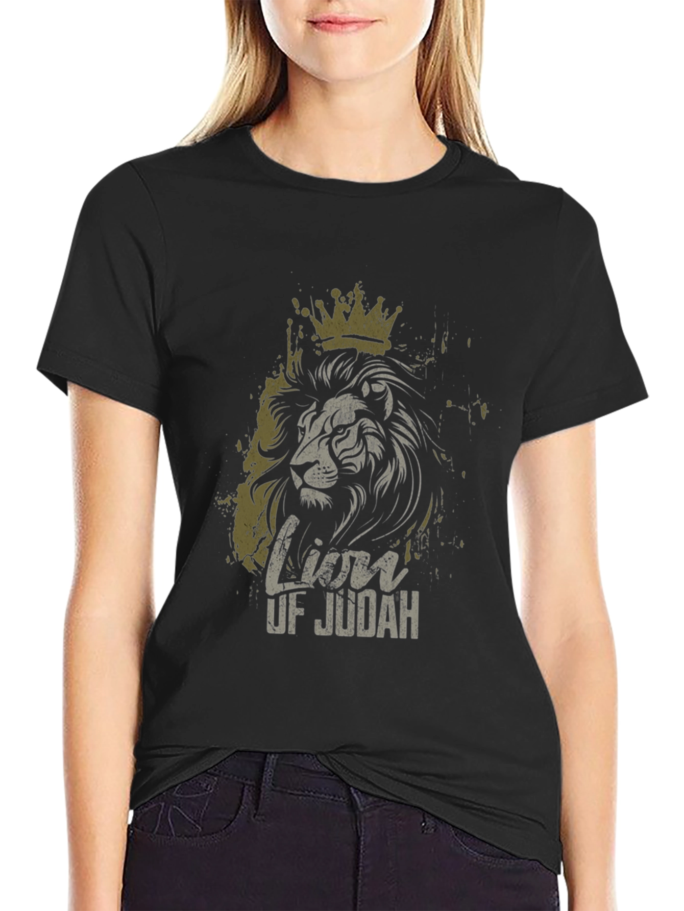 Camiseta Negra con Diseño de León de Judá