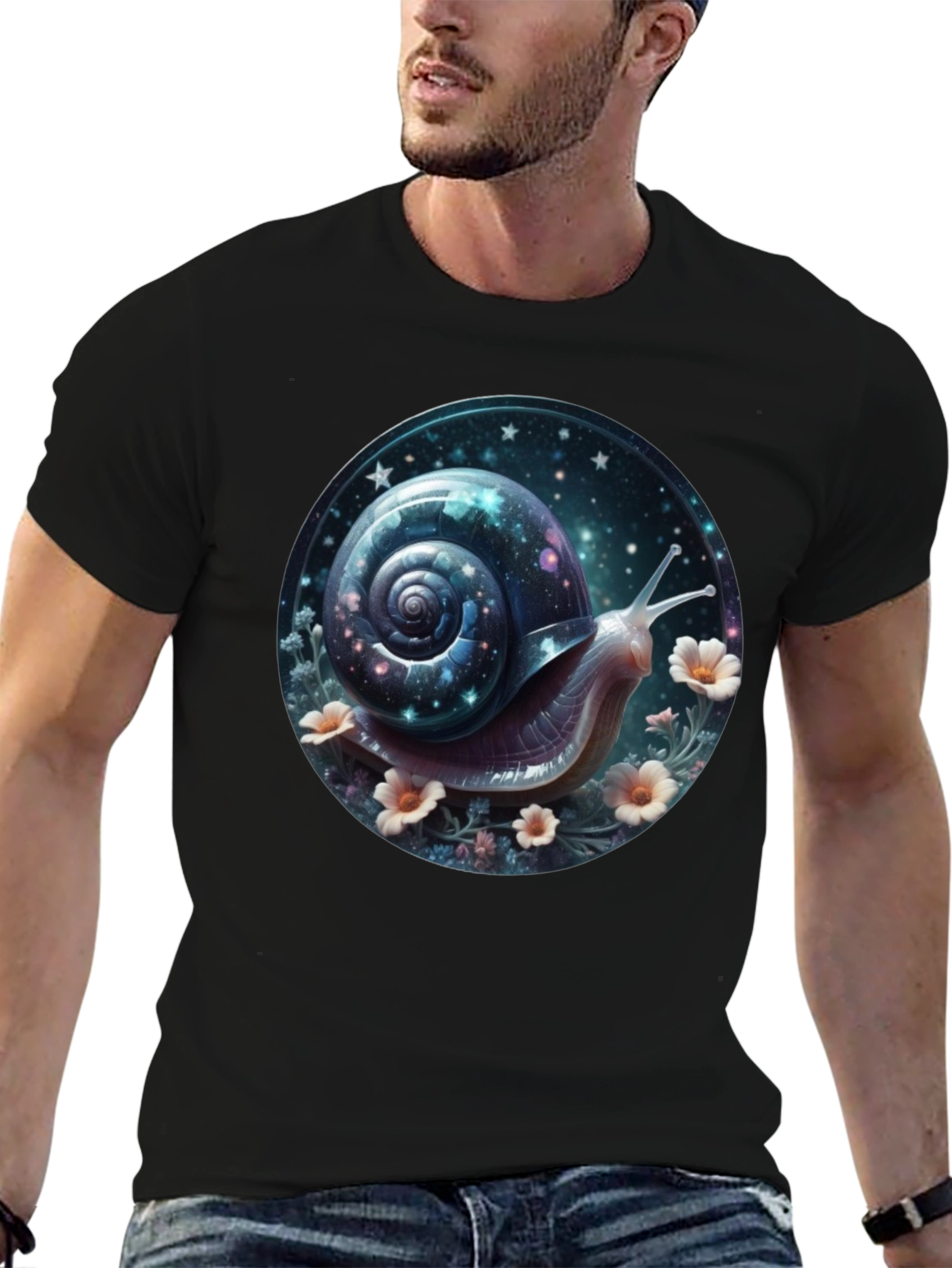 Camiseta Negra con Diseño de Caracol Cósmico