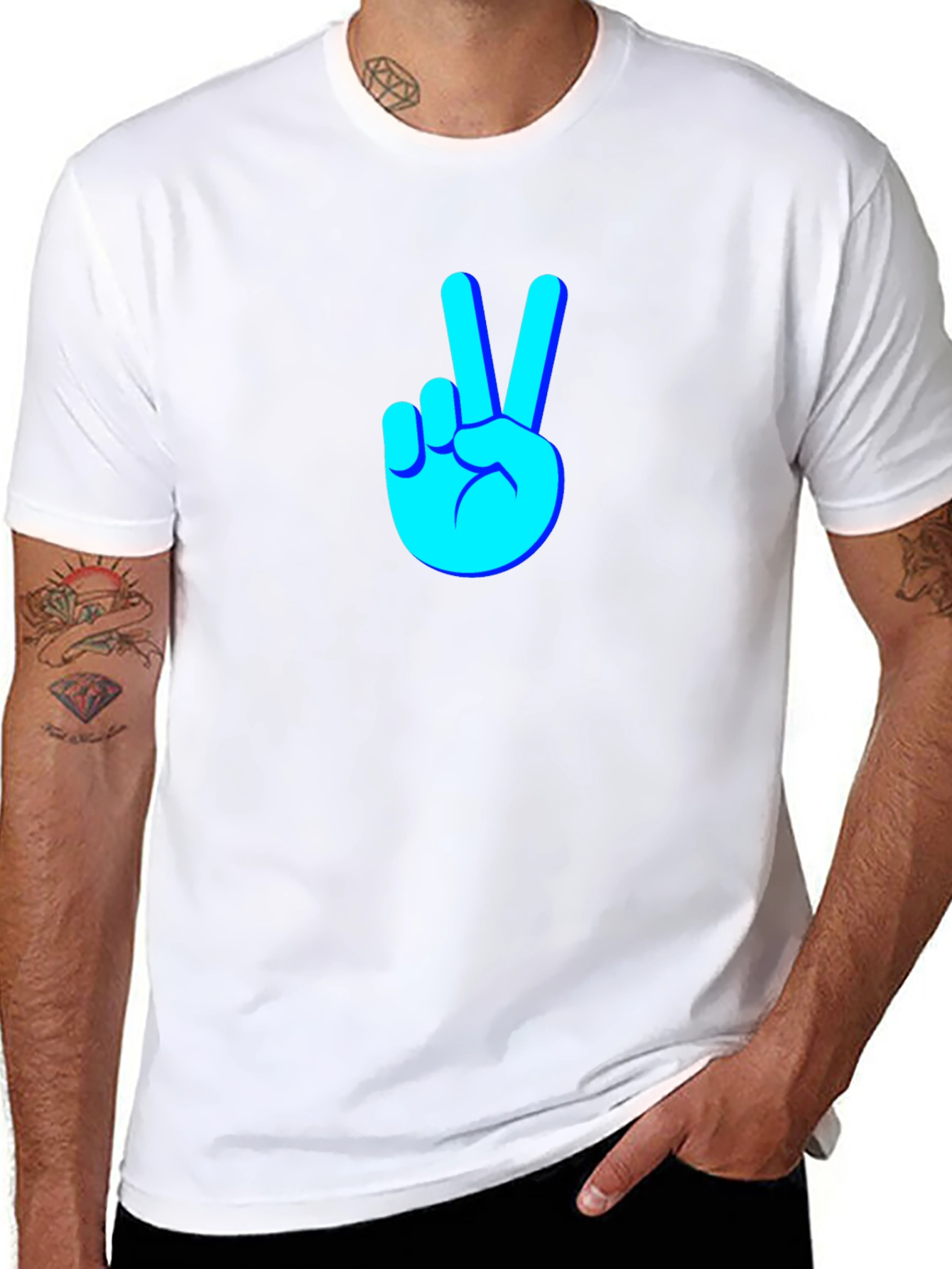 Camiseta Negra con Diseño de Paz y Amor