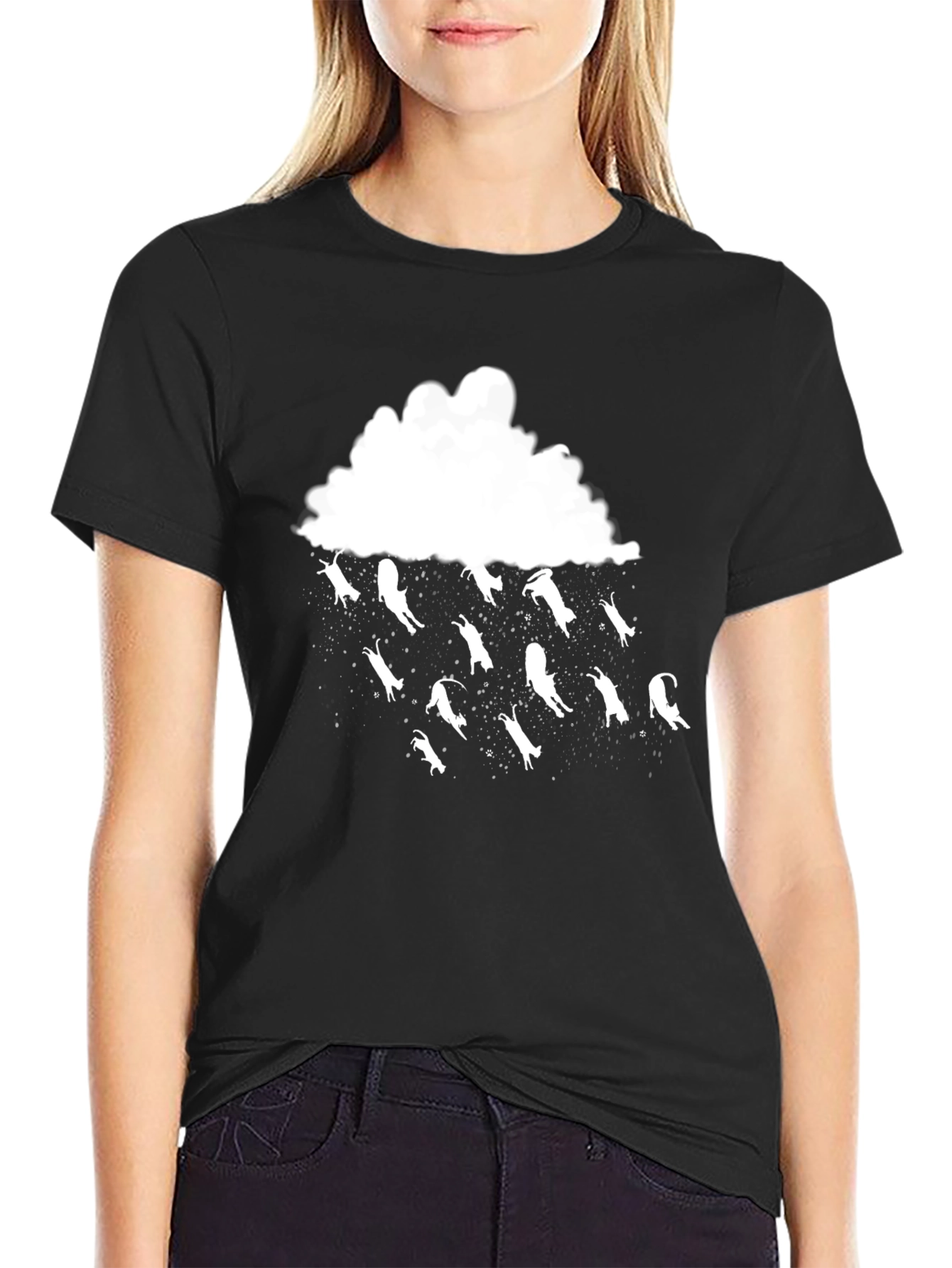 Camiseta Negra Lluvia de Gatos Divertida y Original