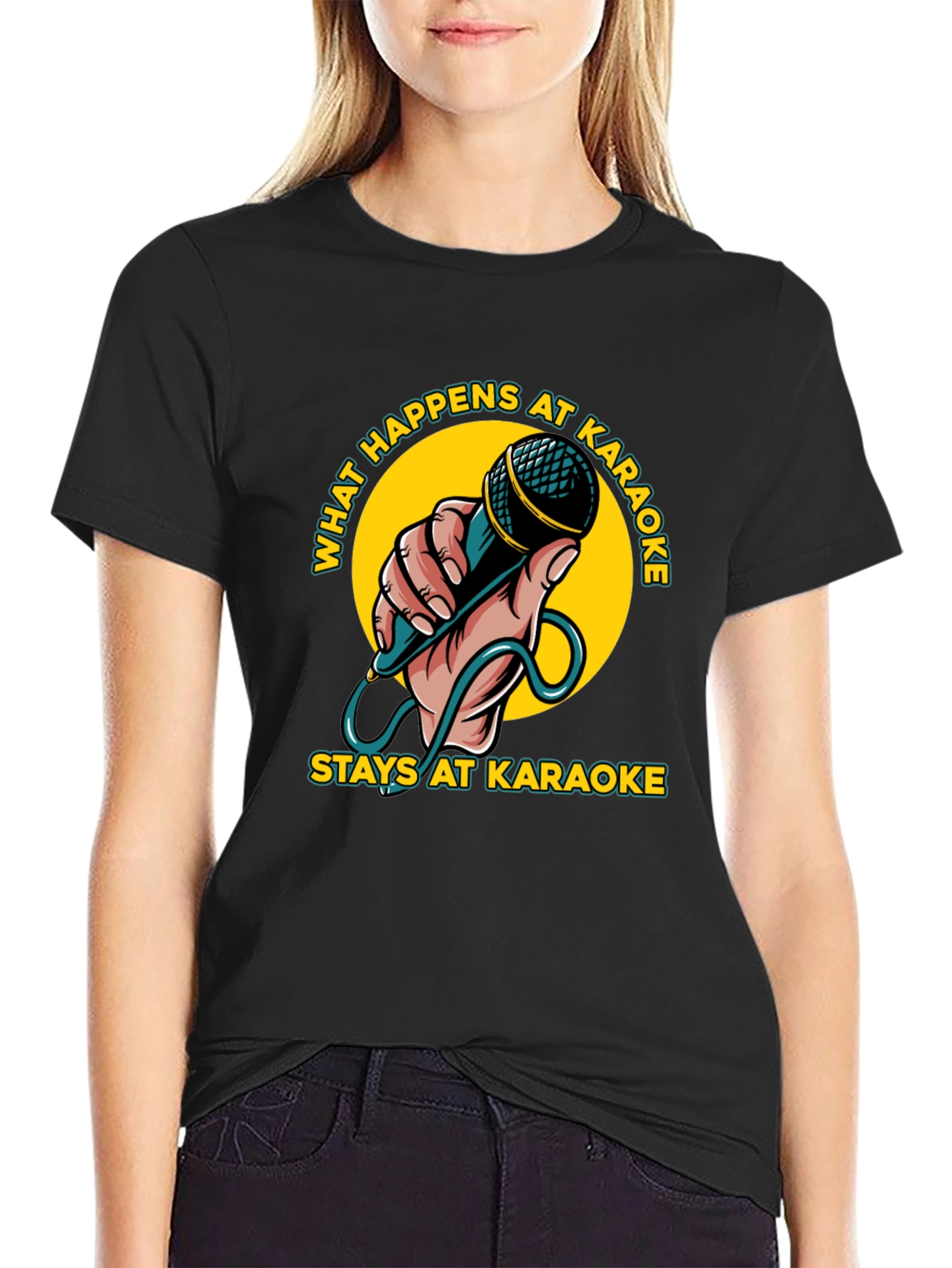 Camiseta Negra con Diseño Karaoke Divertido