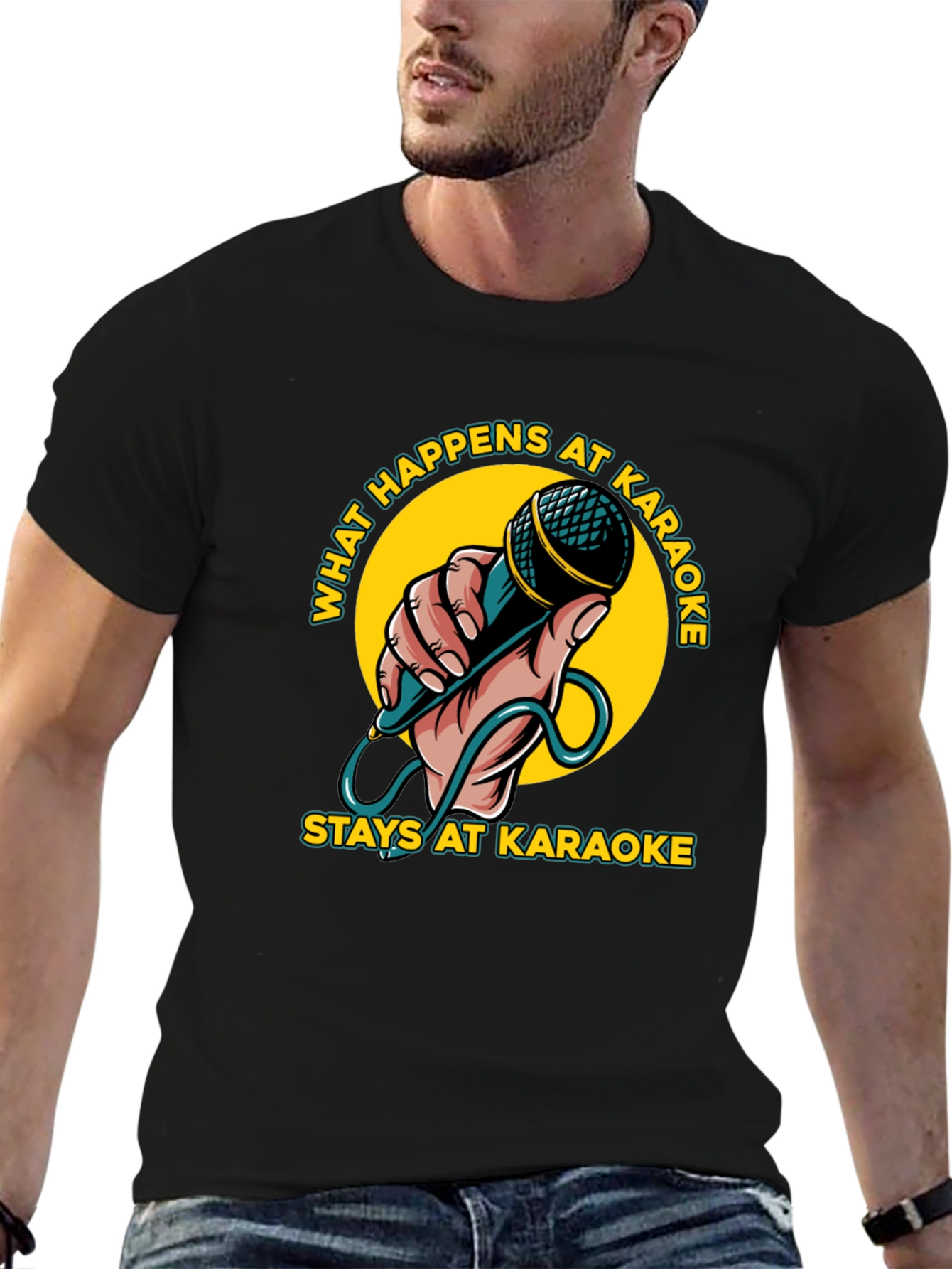 Camiseta Negra con Diseño Karaoke Divertido