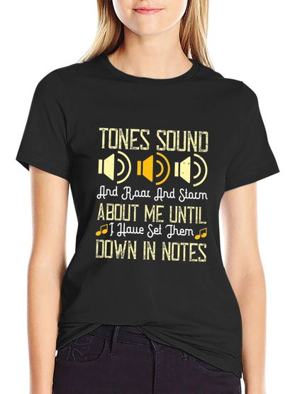 Camiseta Negra con Diseño de Música