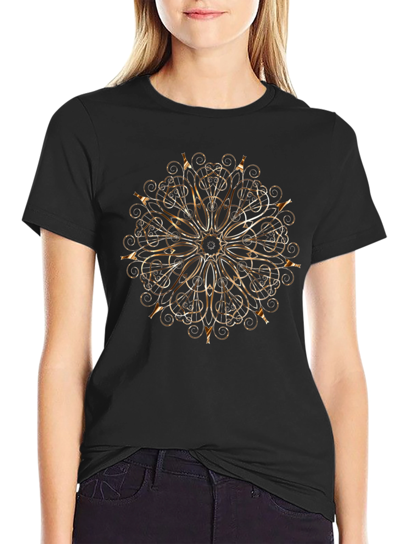 Camiseta Negra con Diseño Mandala Dorado