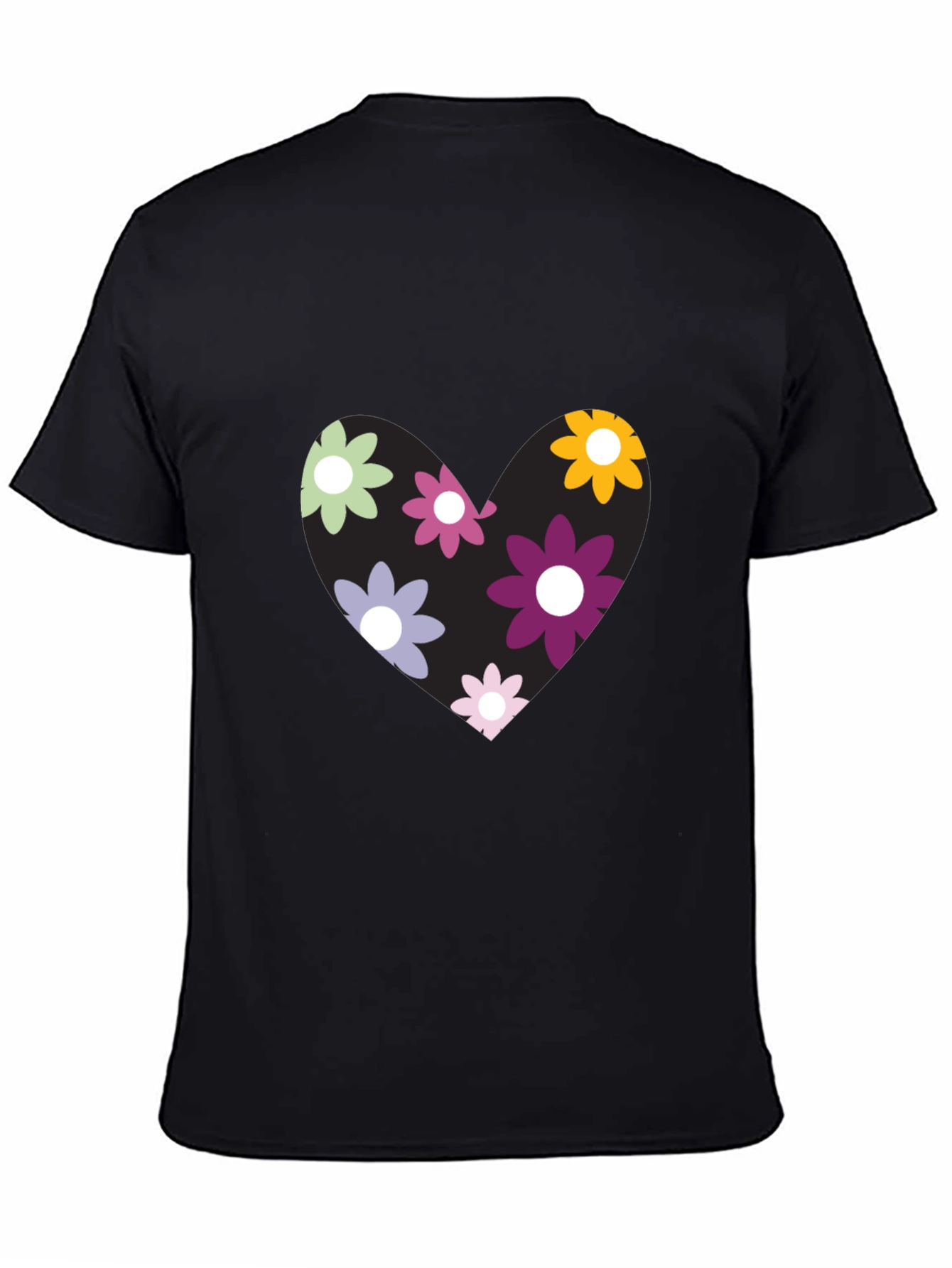 Camiseta Negra con Corazón Floral