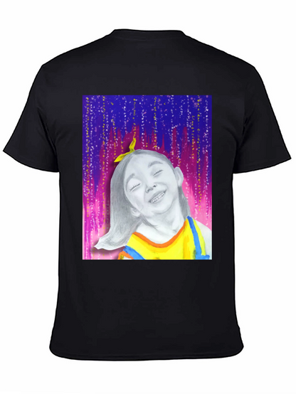 Camiseta Negra con Diseño Artístico de Niña Feliz