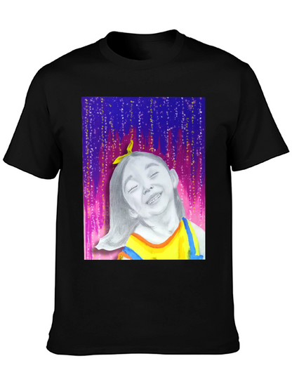 Camiseta Negra con Diseño Artístico de Niña Feliz