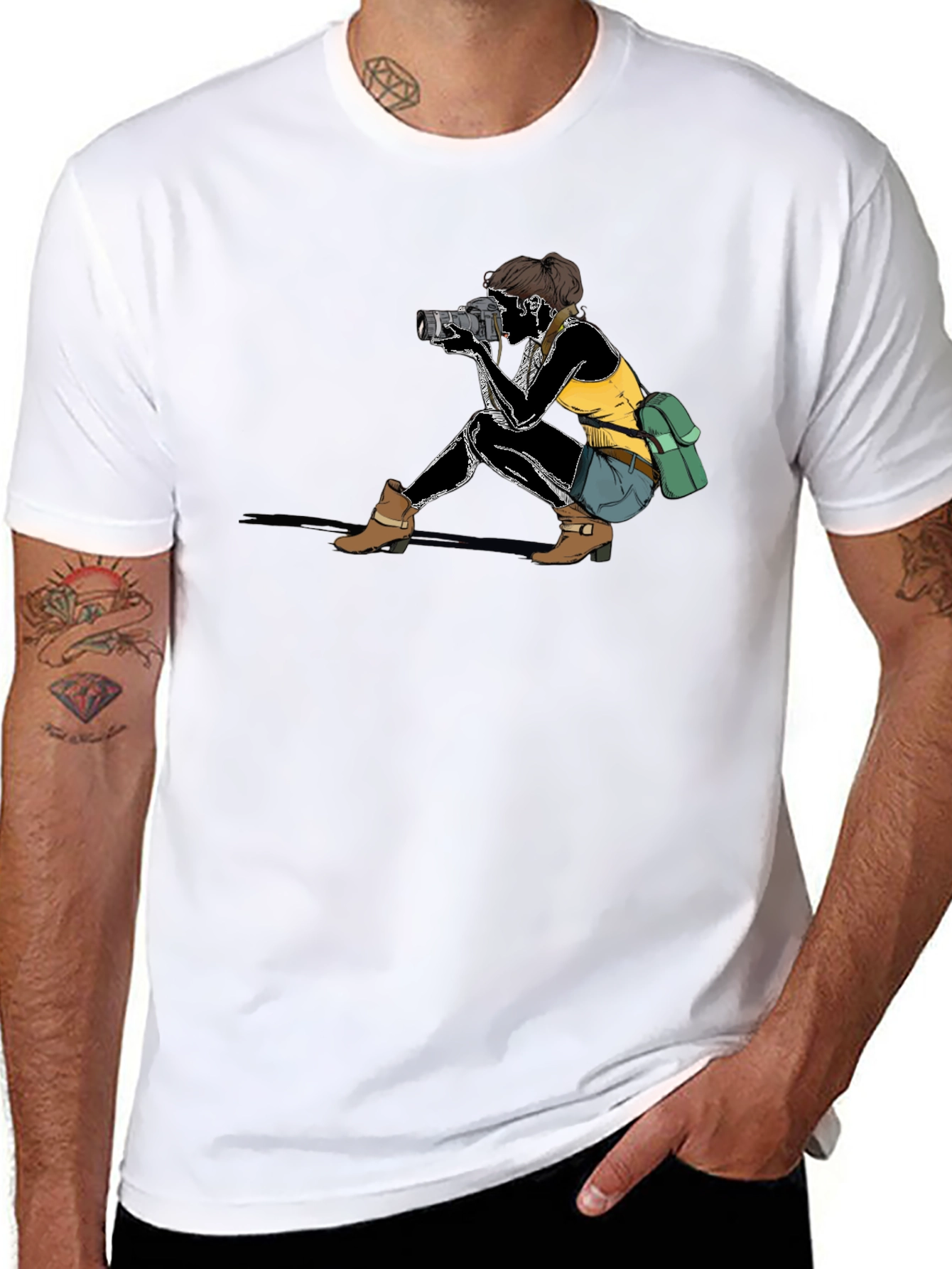 Camiseta Negra con Diseño de Fotógrafa
