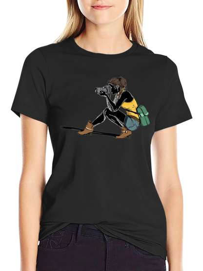 Camiseta Negra con Diseño de Fotógrafa