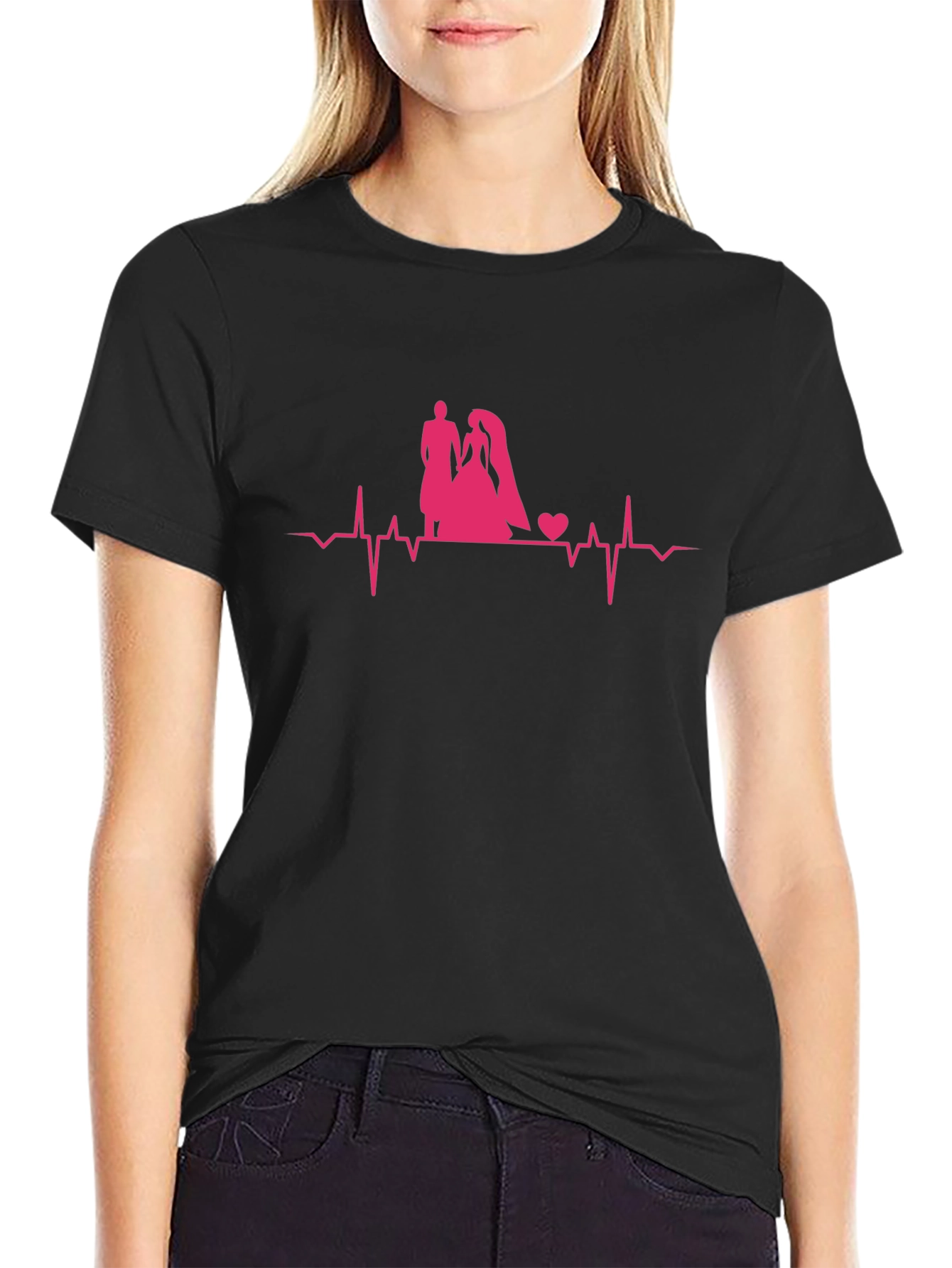 Camiseta Negra con Diseño de Boda Romántico