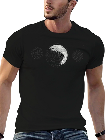 Camiseta Negra Hombre - Diseño Lunar Abstracto