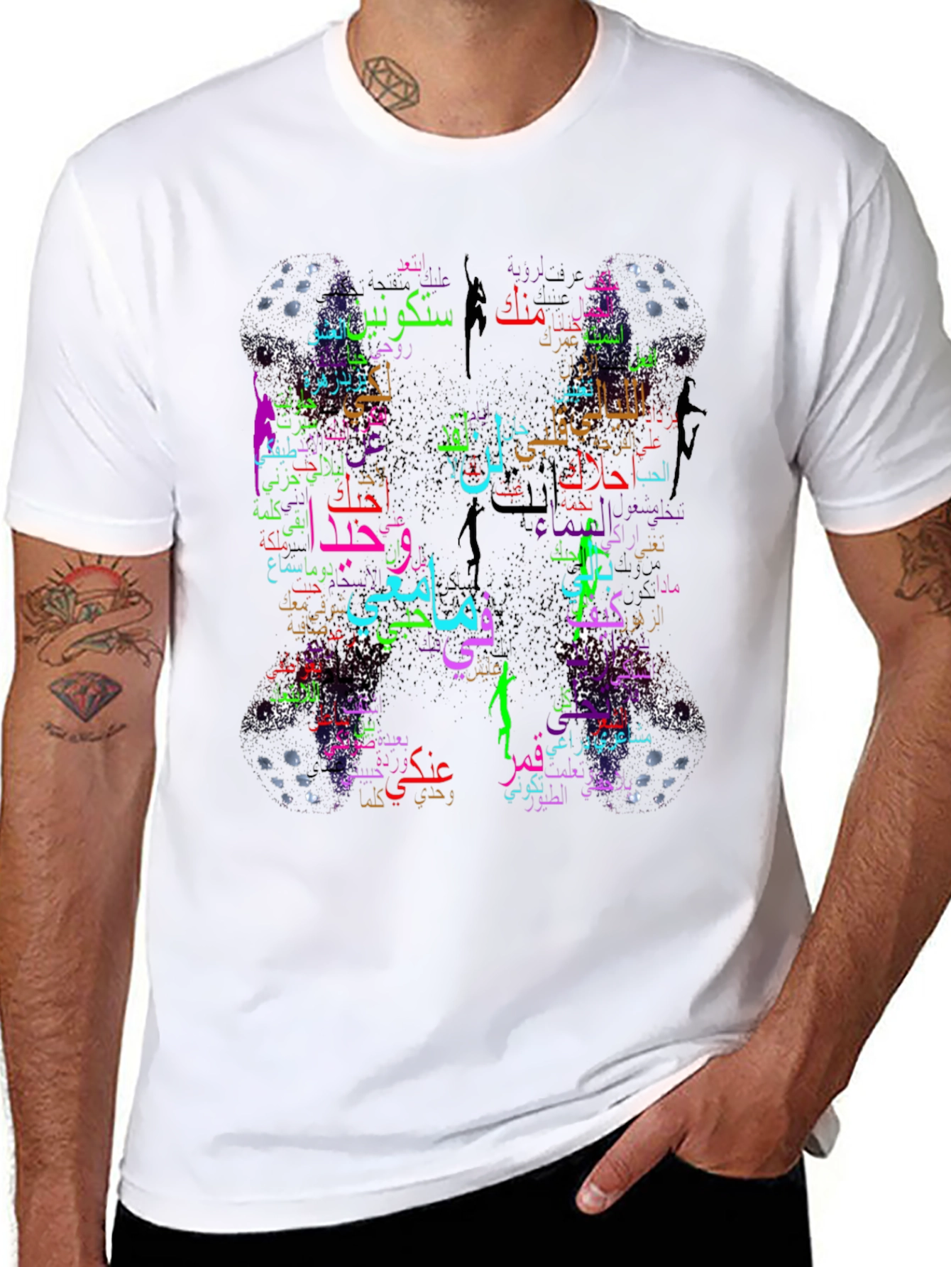 Camiseta Negra con Diseño Árabe Abstracto