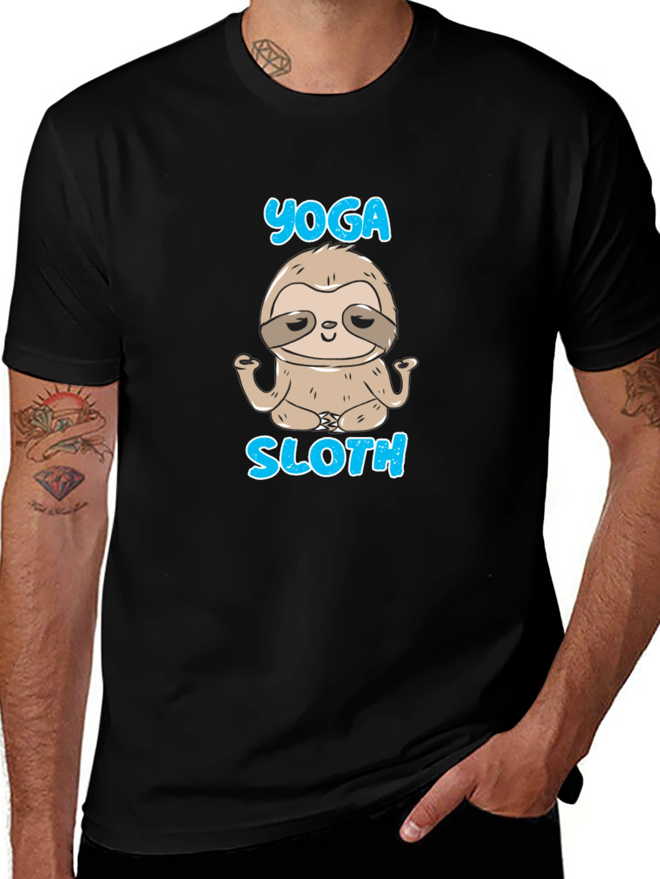 Camiseta Negra Hombre Yoga Sloth Relajado