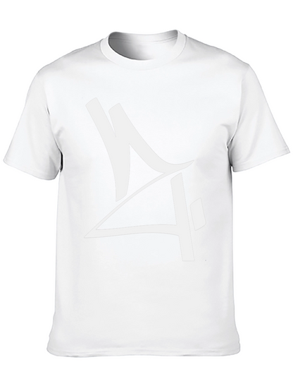 Camiseta Negra con Diseño Gráfico Moderno en Blanco