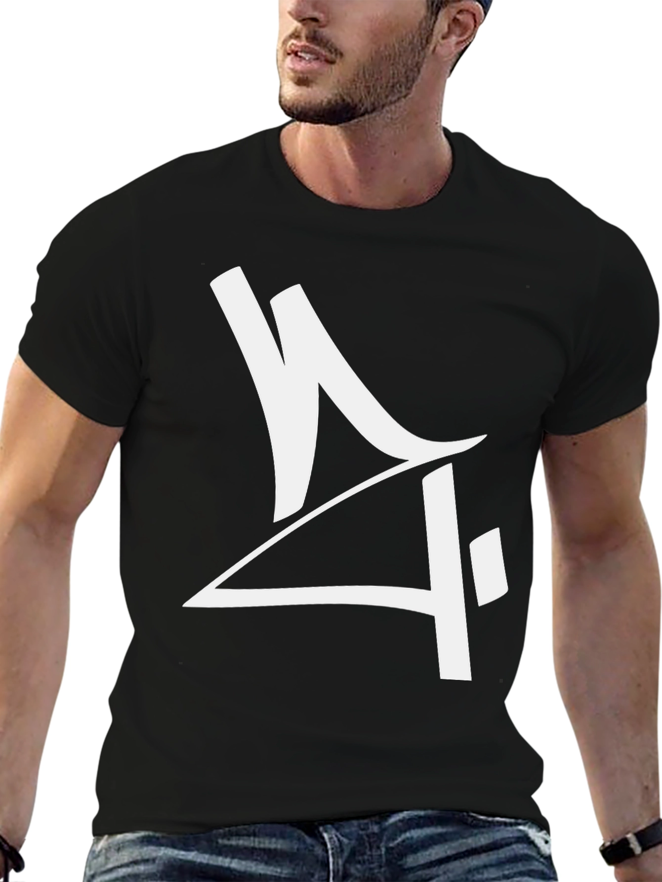 Camiseta Negra con Diseño Gráfico Moderno en Blanco