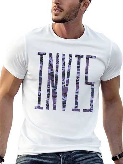 Camiseta Negra Estampada Camuflaje INVII5
