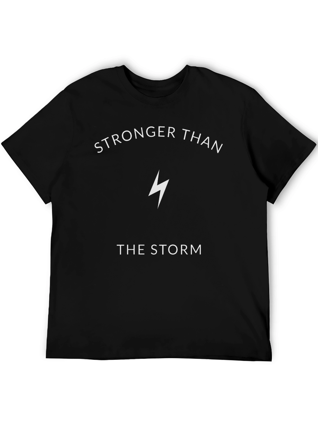 Camiseta Negra: Más Fuerte Que La Tormenta