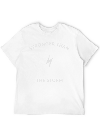 Camiseta Negra: Más Fuerte Que La Tormenta
