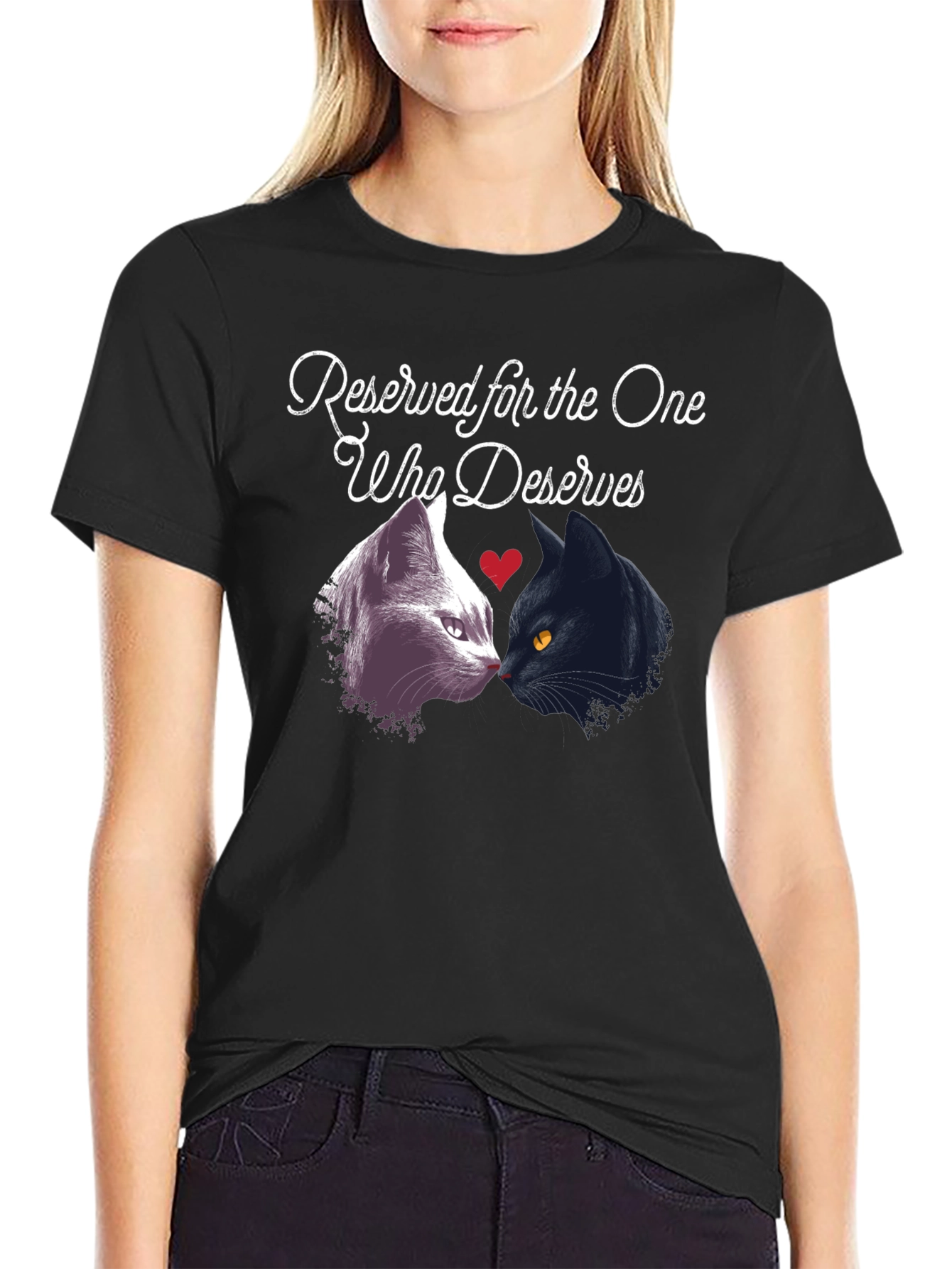 Camiseta Negra Reserved for the One Who Deserves