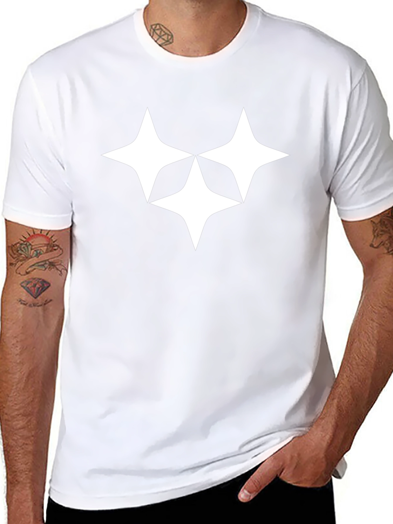 Camiseta Negra con Diseño Estelar Blanco