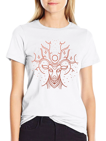 Camiseta Negra con Diseño de Ciervo Místico