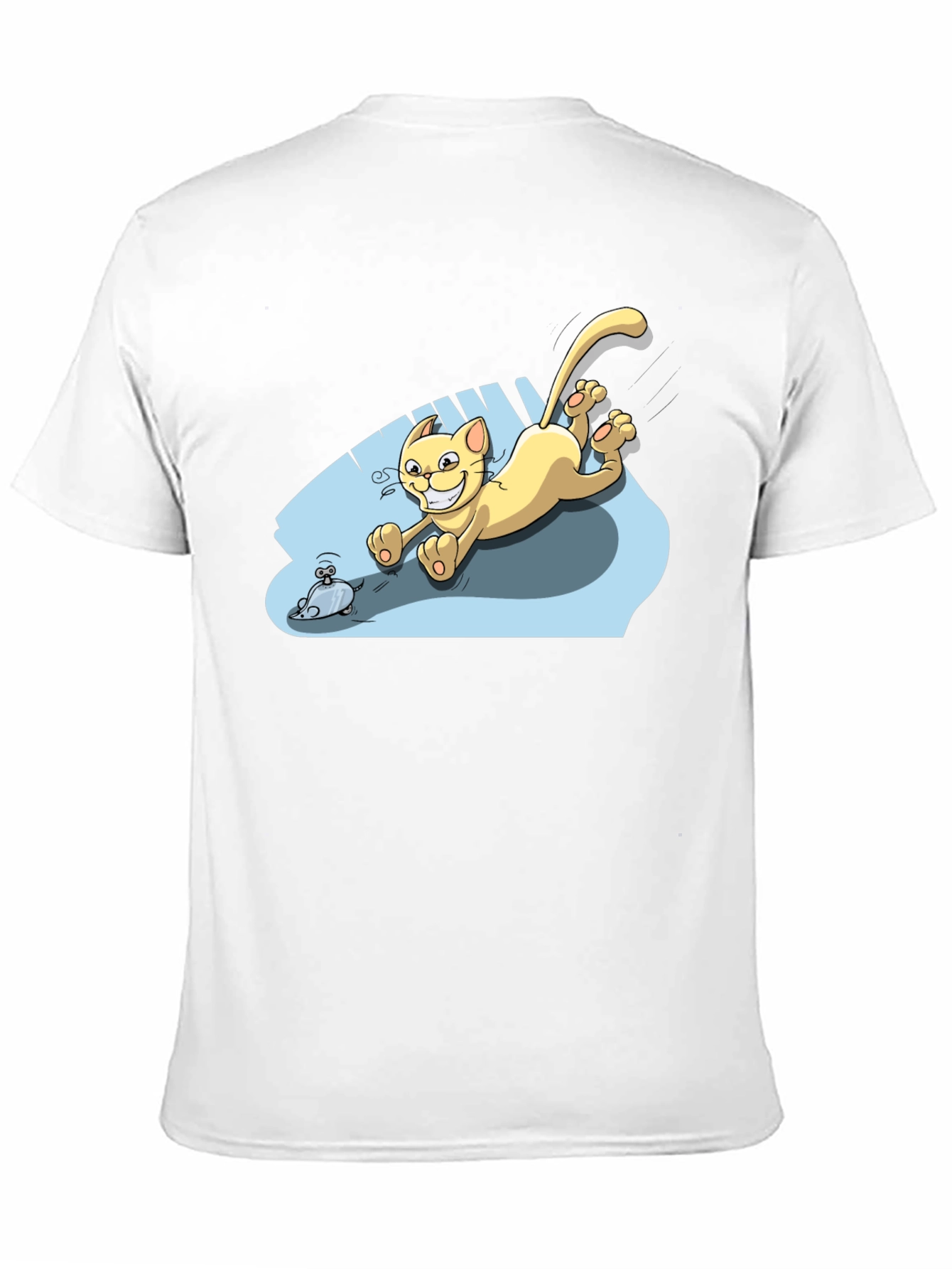 Camiseta Negra con Diseño de Gato Persiguiendo Ratón