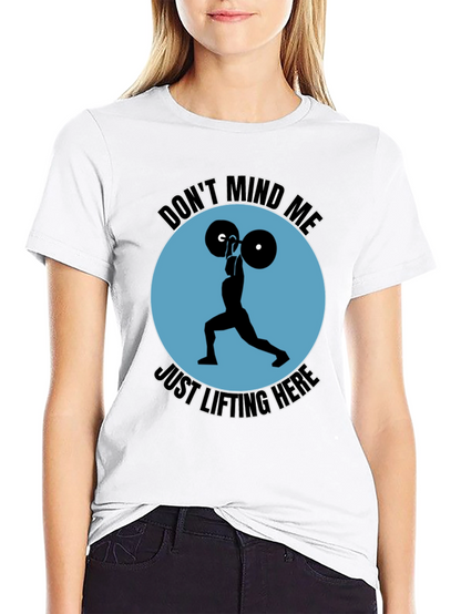 Camiseta Negra Deportiva: Levantamiento de Pesas