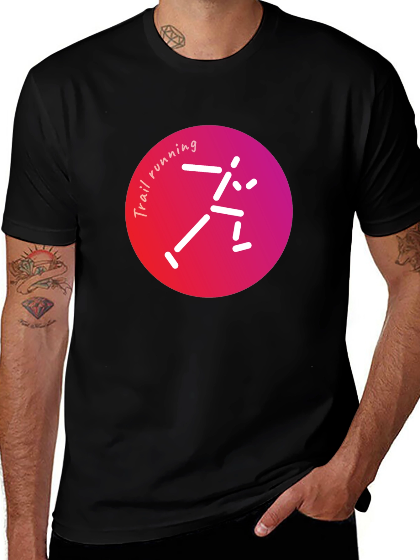 Camiseta Negra Trail Running Diseño Atractivo