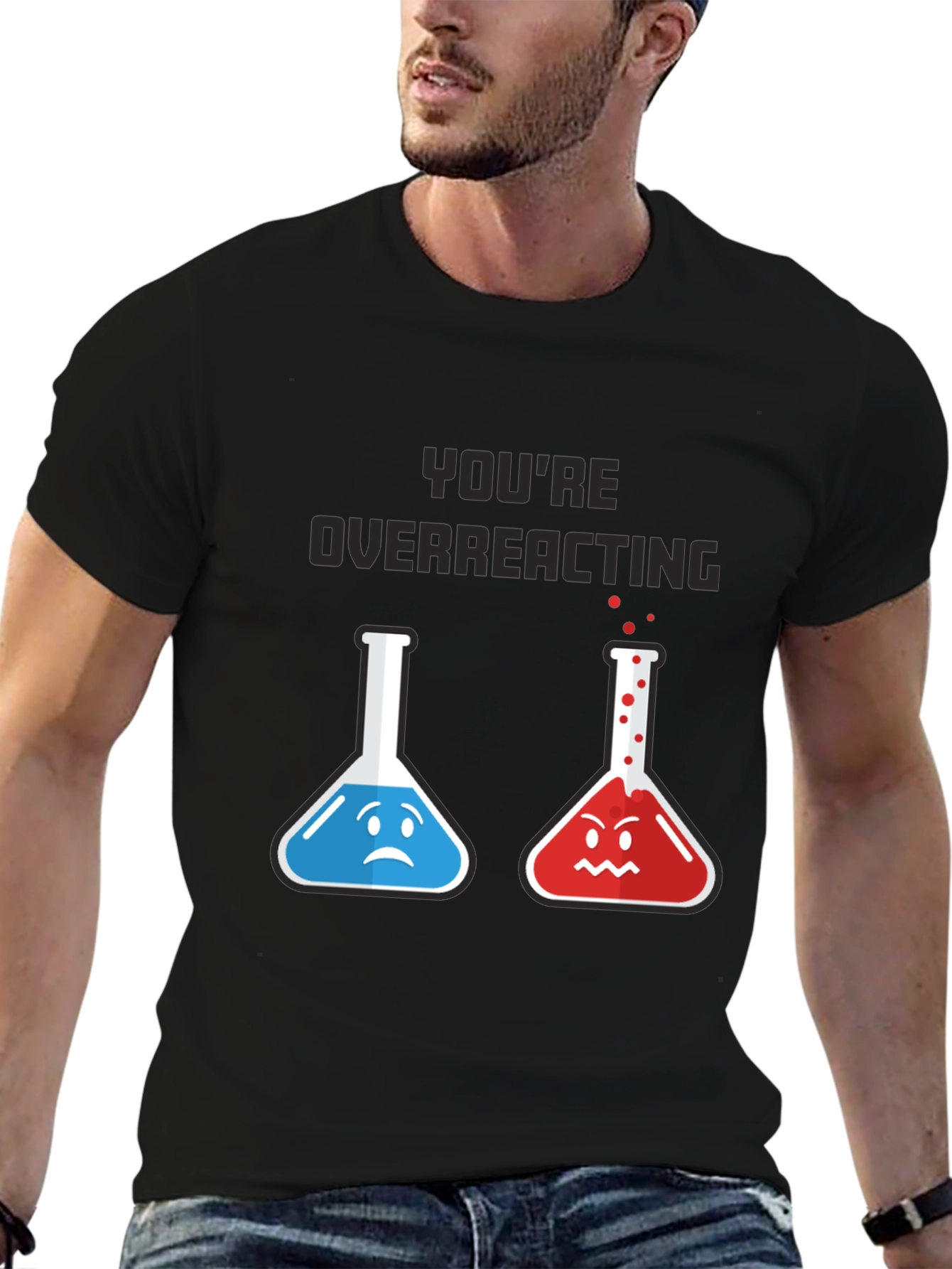 Camiseta Negra: Reacción Química Divertida