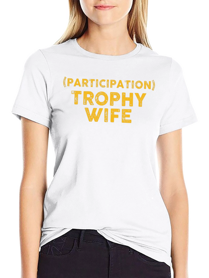 Camiseta Hombre: Trofeo Esposa Participativa