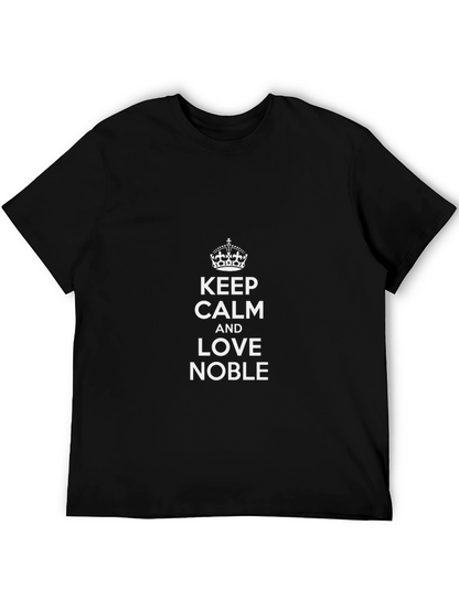 Camiseta Negra: Keep Calm and Love Noble