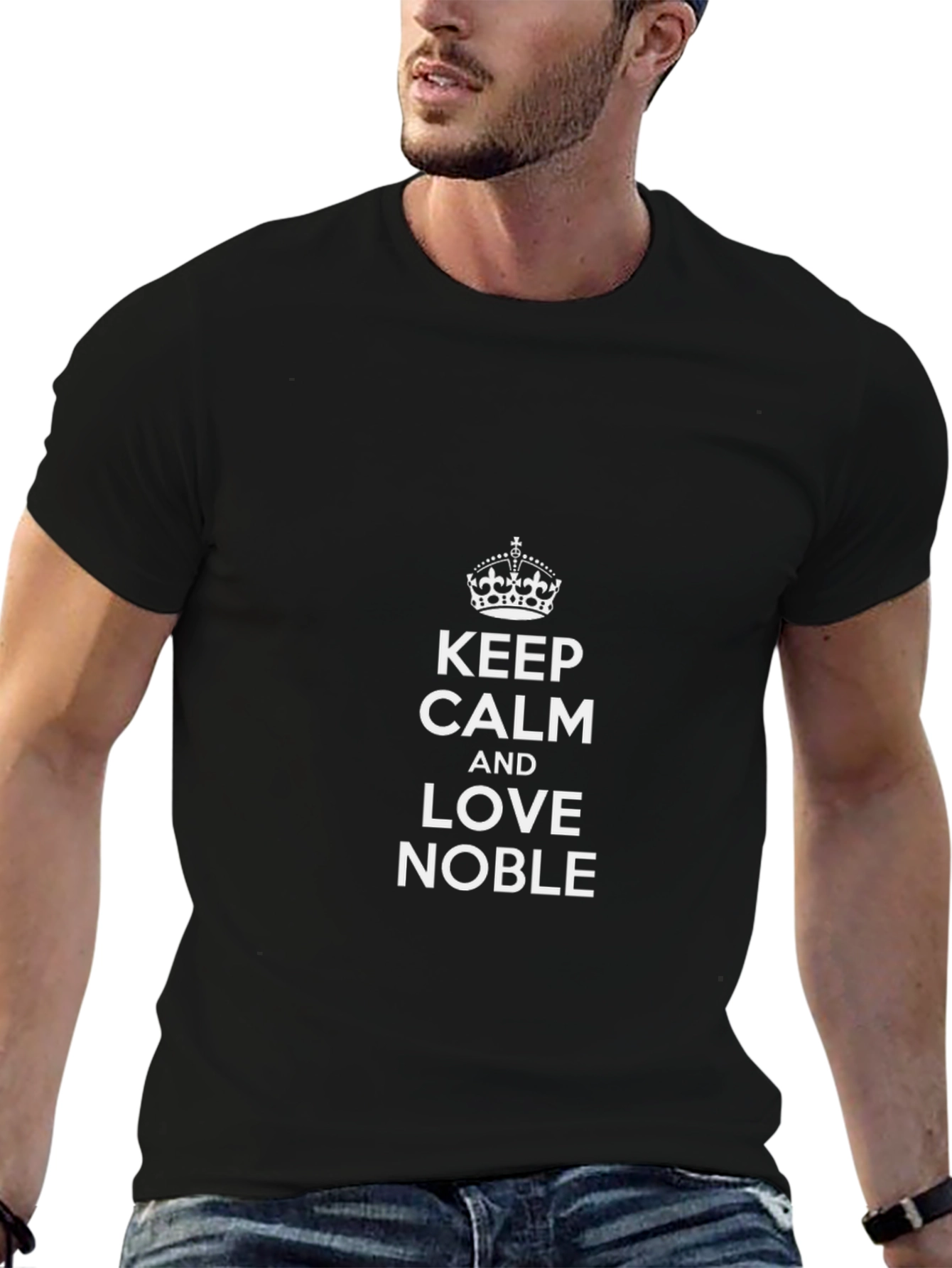 Camiseta Negra: Keep Calm and Love Noble