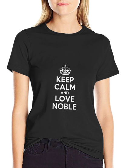 Camiseta Negra: Keep Calm and Love Noble