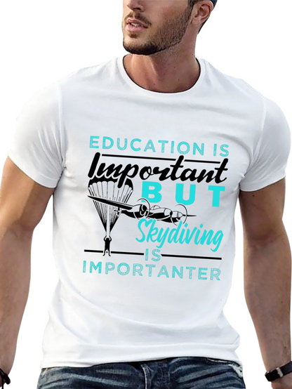 Camiseta Negra: Educación vs. Paracaidismo