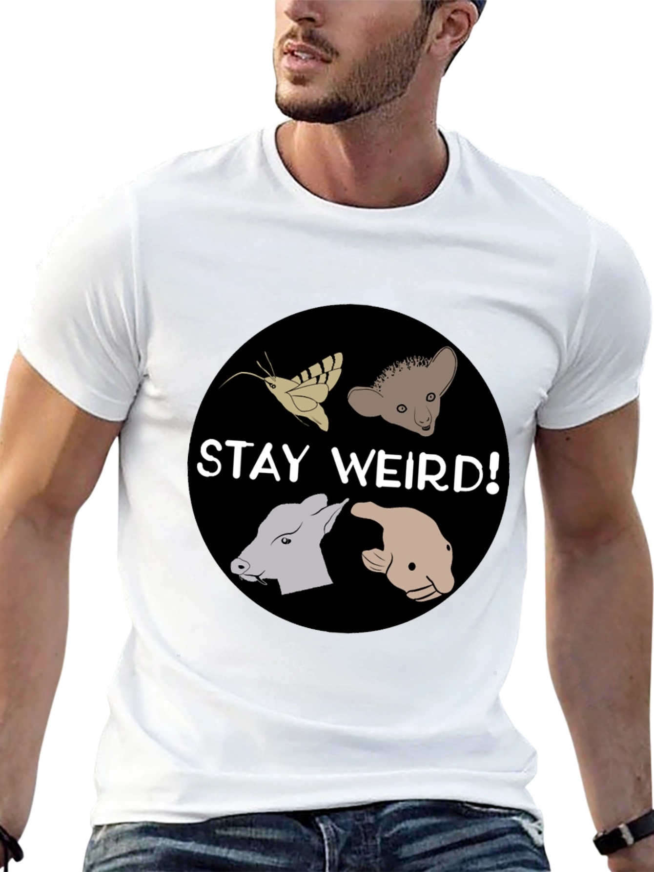 Camiseta Negra Stay Weird con Diseño Animal Divertido