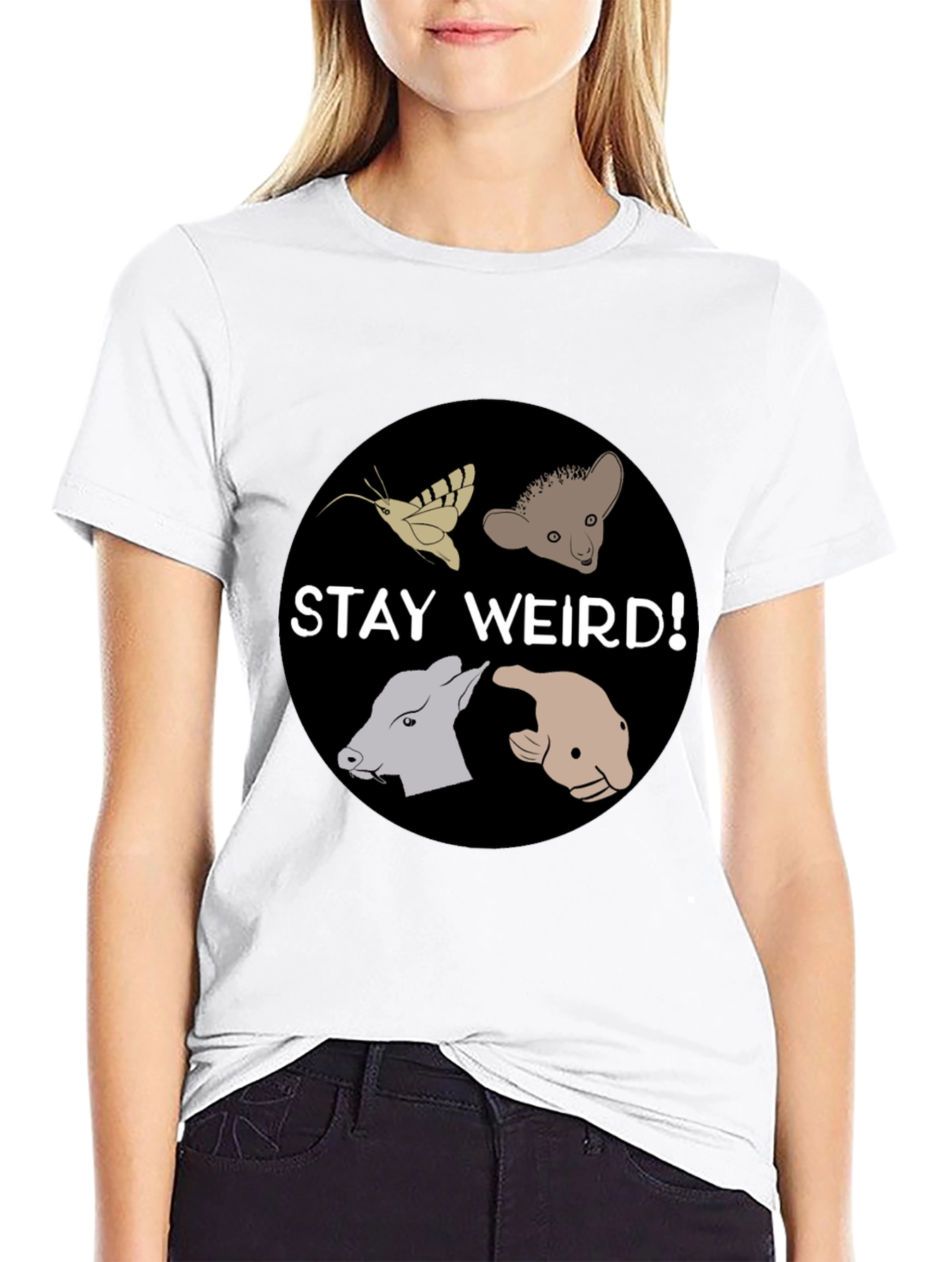 Camiseta Negra Stay Weird con Diseño Animal Divertido