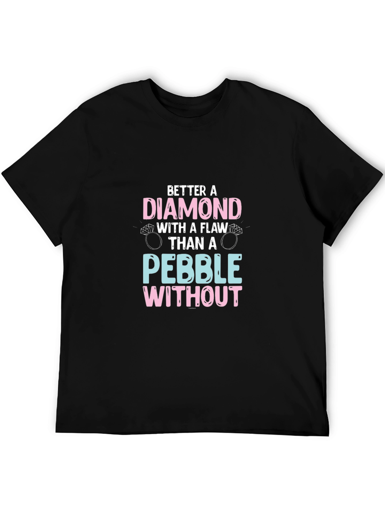 Camiseta Negra con Diseño de Diamante y Anillos