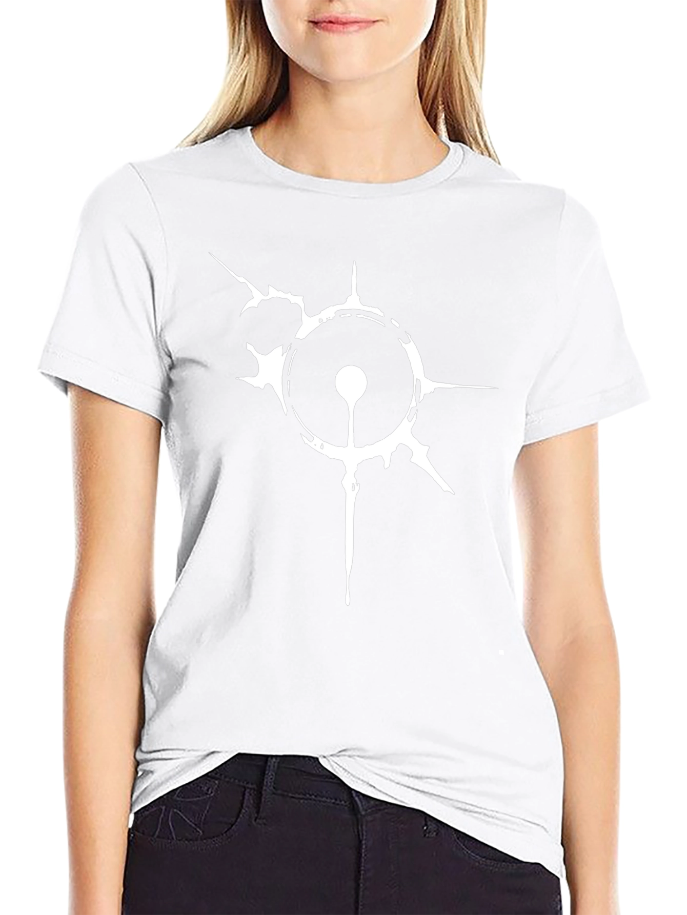 Camiseta Negra con Diseño Abstracto Blanco