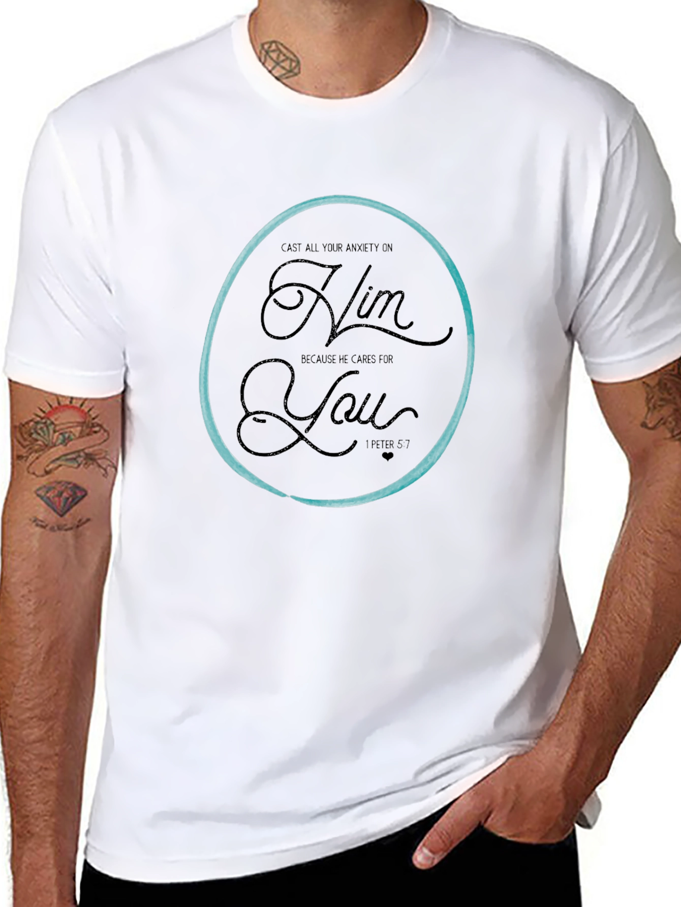 Camiseta Negra con Círculo y Mensaje Inspirador
