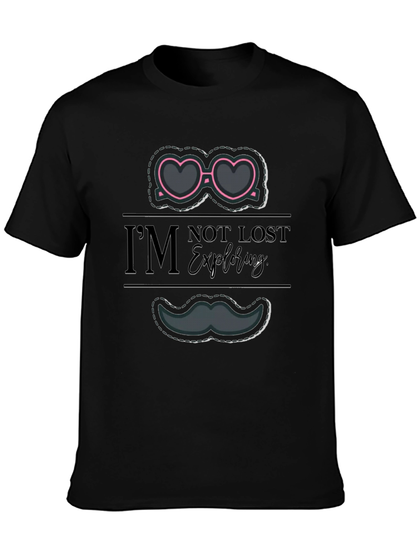 Camiseta Negra Gráfica Im Not Lost Exploring