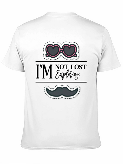 Camiseta Negra Gráfica Im Not Lost Exploring