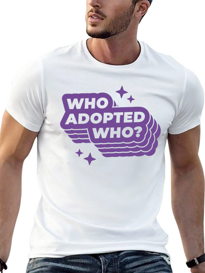 Camiseta Negra con Diseño Who Adopted Who?