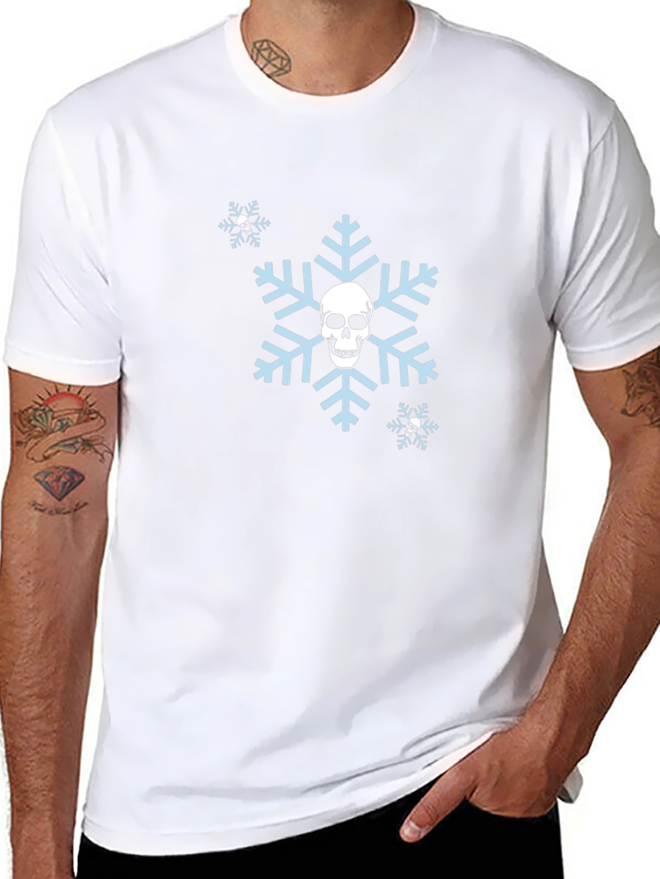 Camiseta Negra con Calavera en Copo de Nieve