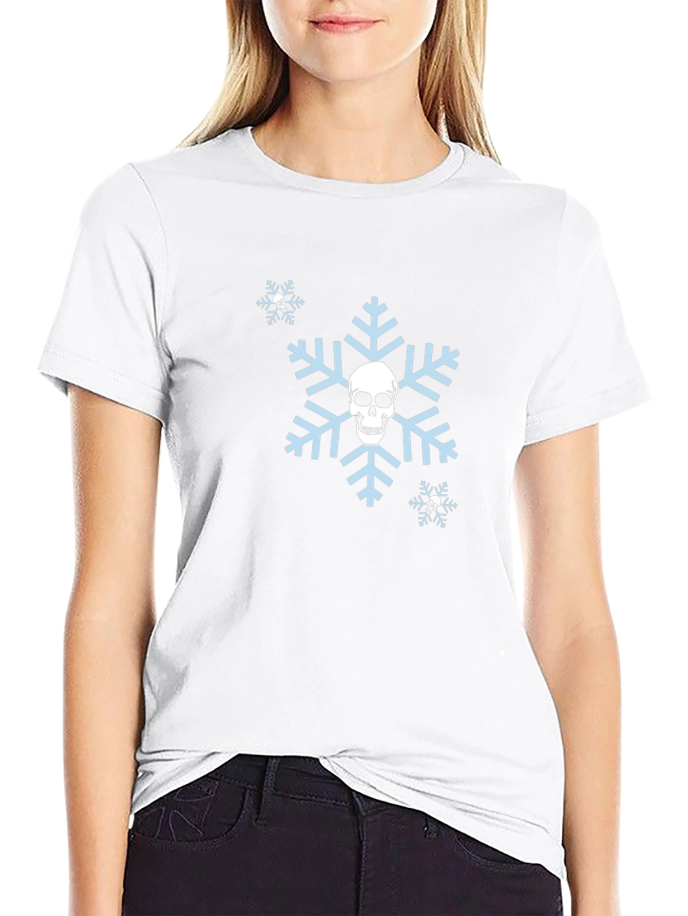Camiseta Negra con Calavera en Copo de Nieve