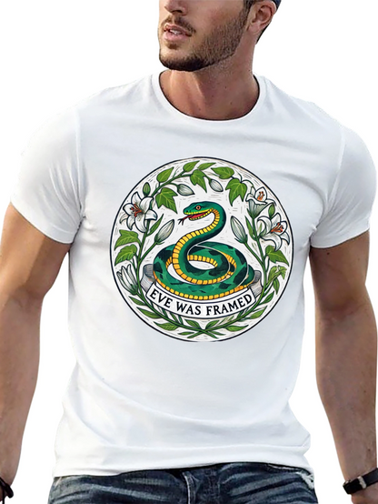 Camiseta Negra con Diseño de Serpiente Eve Was Framed